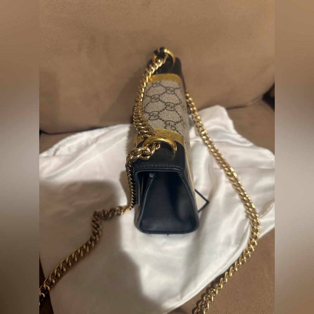 Limited edition GUCCI Supreme Monogram Calfskin Black/Gold Padlock - Picture 5 of 12